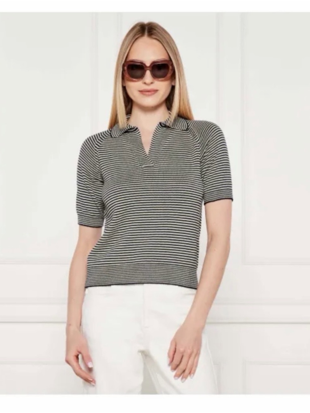 Weekend MaxMara Striped Short Sleeve Polo Sweater Navy White Pit to Pit 21 M